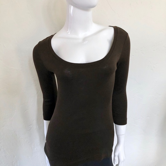 Joan Vass Studio Brown Scoop Neck Tee ¾ Sleeves - Picture 4 of 6